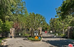 11971 Lockridge Rd, Studio City, CA 91604