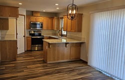 1713 E 11TH St, Newberg, OR 97132
