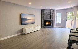 15455 Sherman Way, Van Nuys, CA 91406