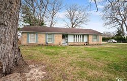 1584 Tennyson Drive, Temperance, MI 48182