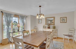 75 Michael's Walk, Lancaster, NY 14086