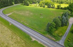 Desmith Rd, Newark, NY 14513