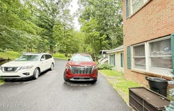193 St Andrews Drive, Bushkill, PA 18324