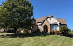 88 Fox Lair Blvd, Fisherville, KY 40023