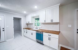 1307 Cypress Mill Rd, Florence, AL 35630