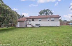 711 Cooper Ave, Rockwood, TN 37854