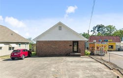160 E Currahee Street, Toccoa, GA 30577