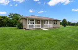 575 Dickeys Mill Road, Mammoth Cave, KY 42259