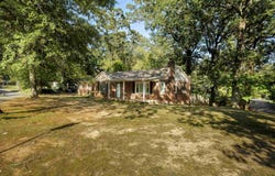 1002 Dixie Ave, Florence, AL 35630