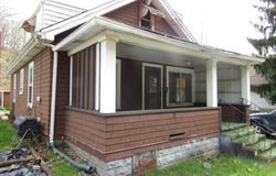 1241 Wall Ave, Pitcairn, PA 15140