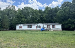 140 Smith Hill Lane, Roxboro, NC 27574