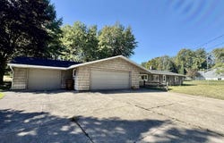 440 S Chippewa Street, Shepherd, MI 48883