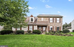 378 SQUIRE Lane, LITITZ, PA 17543