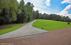 4384 Susan Lane, Hernando, MS 38632