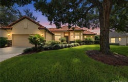 1910 N Eagle Chase Drive, Hernando, FL 34442