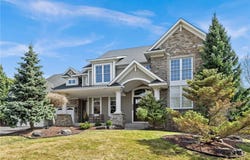 2020 Edgewood Court, Chanhassen, MN 55317