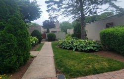 37 Charlton Hill Road, Hamden, CT 06518