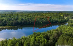 W Pioneer Rd, Duluth, MN 55803