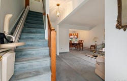 11 Hastings Lane, Hicksville, NY 11801