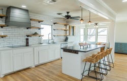 930 Sun Road, Plainview, TX 79072