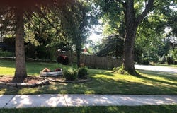 9300 S 83rd Avenue, Hickory Hills, IL 60457