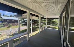 402 S 3rd St, Elk River, ID 83827