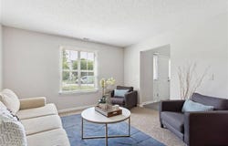 5721 Colonnade Dr, Rex, GA 30273