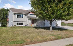 405 Prairie View Drive, Cologne, MN 55322