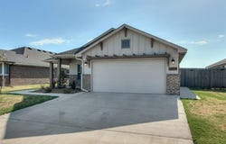 13604 Grass Plain Avenue, Yukon, OK 73099
