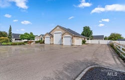 6082 N Jericho Rd, Meridian, ID 83646