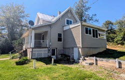 4938 Floyd Highway, Willis, VA 24380