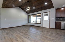 1923 Thomas Road, Norwood, MO 65717