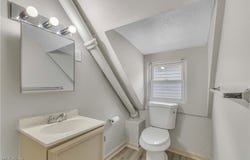 3305 Roanoke Avenue, Cleveland, OH 44109