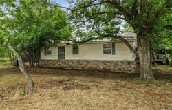 306 Denver Road, Sunset, TX 76270