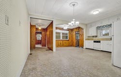 99 Horseshoe Circle, Whitmire, SC 29178