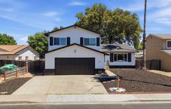 206 Millbrook Way, Vacaville, CA 95687