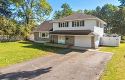 1029 Fairlane Road, Schenectady, NY 12306