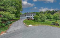 3 RIVER PLACE, LEXINGTON, VA 24450