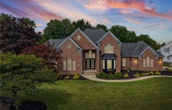 1014 Orchard Lane, Broadview Heights, OH 44147