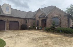 104 Garden Park Dr, Saltillo, MS 38866