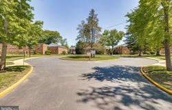 117-B CHERRY PARKE, CHERRY HILL, NJ 08002