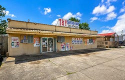 830 Canal Street, Jeanerette, LA 70544