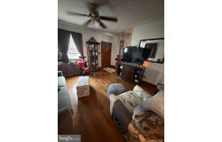 195 W MEADOW Road, BALTIMORE, MD 21225