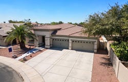 7328 N 81ST Drive, Glendale, AZ 85303