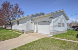 702 28th Avenue N, Saint Cloud, MN 56303