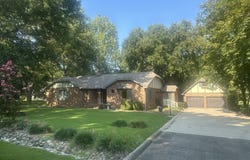 11287 Cypress Point Lane, Dexter, MO 63841