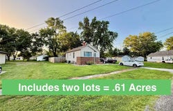 411 E CHESTNUT, Gillespie, IL 62033