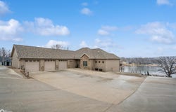 135 Crabtree Road, Montezuma, IA 50171