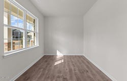1091 Aviator Lane, Ayden, NC 28513