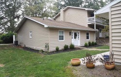 11629 Village Drive, Evansville, IN 47725